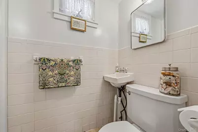 61 E Maple Avenue, Suffern, NY 10901 - Photo 29