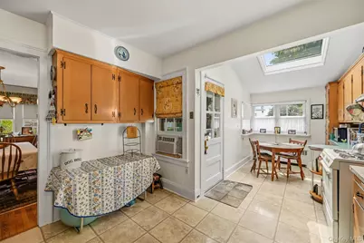 61 E Maple Avenue, Suffern, NY 10901 - Photo 25