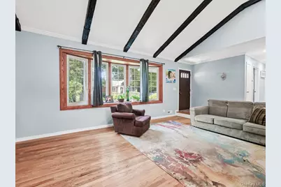 23 Hren Avenue, Huntington, NY 11743 - Photo 7
