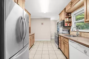 23 Hren Ave, Huntington, NY 11743 - Photo 5