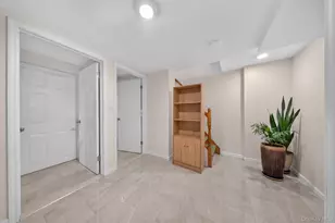 58-07 210th St, Oakland Gardens, NY 11364 - Photo 19
