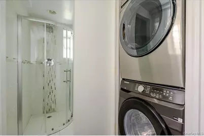 439 E 143 Street E, Bronx, NY 10454 - Photo 23
