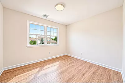 18 Woodridge Lane, Coram, NY 11727 - Photo 19