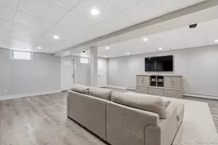 48 Fulton Blvd, Commack, NY 11725 - Photo 19