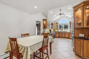31 Dehan St, Smithtown, NY 11787 - Photo 11