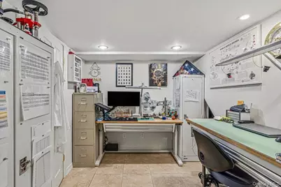 31 Dehan Street, Smithtown, NY 11787 - Photo 27