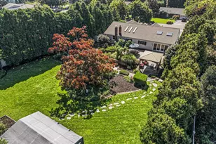 31 Dehan St, Smithtown, NY 11787 - Photo 39