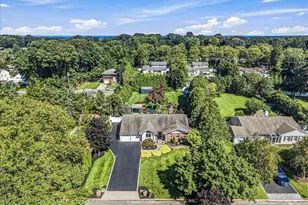 31 Dehan St, Smithtown, NY 11787 - Photo 37