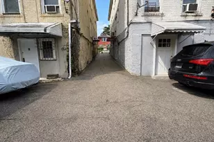 2541 Holland Ave, Bronx, NY 10467 - Photo 31