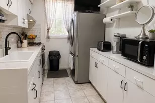 2541 Holland Ave, Bronx, NY 10467 - Photo 17