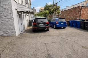 2541 Holland Ave, Bronx, NY 10467 - Photo 29