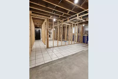 2541 Holland Avenue, Bronx, NY 10467 - Photo 15