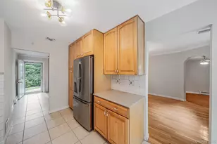 12 Beecher St, Coram, NY 11727 - Photo 19