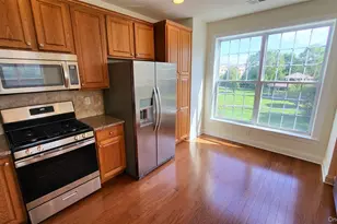 621 Regency Drive, Fishkill, NY 12524 - Photo 7