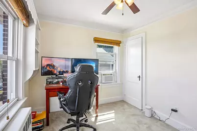 309 Bellevue Avenue, Yonkers, NY 10703 - Photo 35