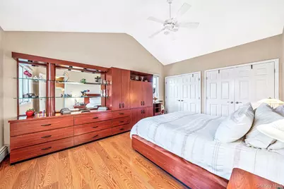 464 N Atlanta Avenue, Massapequa, NY 11758 - Photo 19