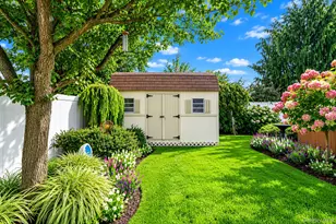 464 N Atlanta Ave, Massapequa, NY 11758 - Photo 31