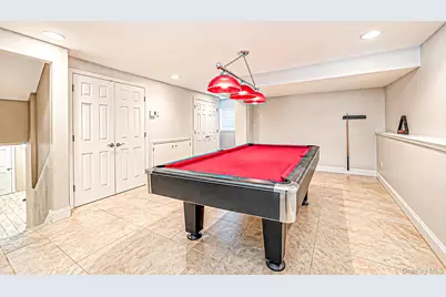464 N Atlanta Avenue, Massapequa, NY 11758 - Photo 15