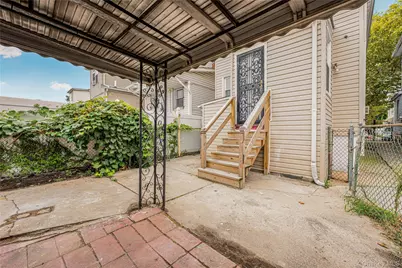 173-43 103 Avenue, Jamaica, NY 11433 - Photo 47