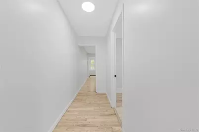 173-43 103 Avenue, Jamaica, NY 11433 - Photo 31