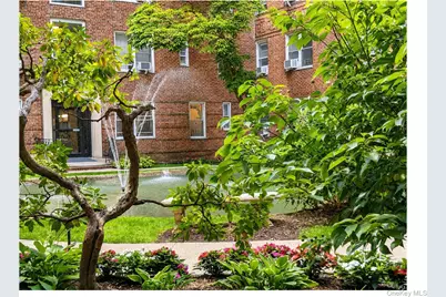 73-12 35th Avenue #E3, Jackson Heights, NY 11372 - Photo 13