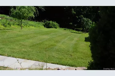 [Address not provided], Valley Cottage, NY 10989 - Photo 25