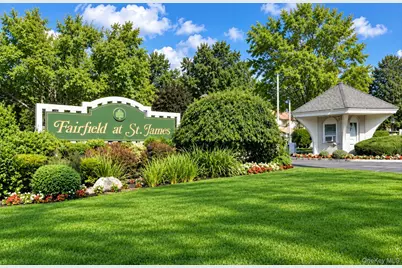 1102 Gotham Path, Saint James, NY 11780 - Photo 21