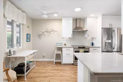 1102 Gotham Path, Saint James, NY 11780 - Photo 3