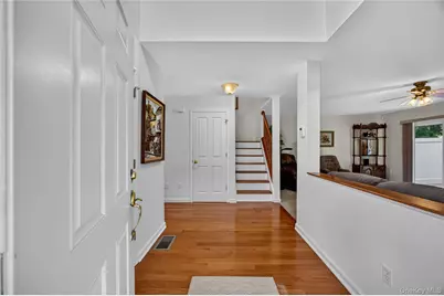 28 Crystal Hill Drive, Pomona, NY 10970 - Photo 5