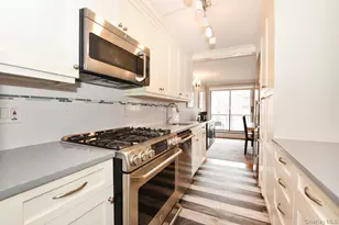 100 Clinton Ave, Mineola, NY 11501 - Photo 15