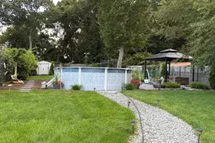 26 Nelson Rd, Selden, NY 11784 - Photo 7