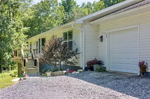60 Briarwood Ln, Millerton, NY 12546 - Photo 3