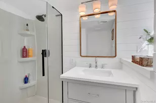 116 Washington Ave, West Sayville, NY 11796 - Photo 17