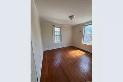 253 Sea Cliff Avenue #1, Sea Cliff, NY 11579 - Photo 5