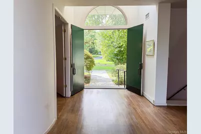3 Pondview W, Purchase, NY 10577 - Photo 5