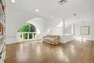 3 Pondview W, Purchase, NY 10577 - Photo 25