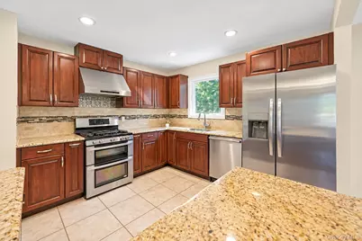 201 Smithtown Polk Boulevard, Centereach, NY 11720 - Photo 19