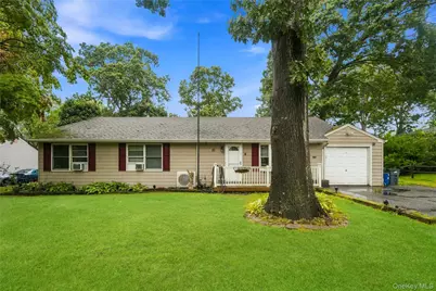 21 Lafayette Avenue, Lake Grove, NY 11755 - Photo 1