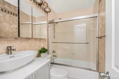 3220 Fairfield Avenue #7B, Bronx, NY 10463 - Photo 11