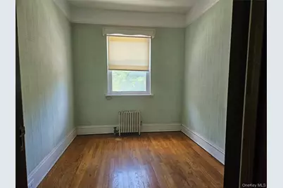 8121 77th Avenue, Glendale, NY 11385 - Photo 7