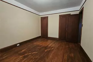 81-21 77th Ave, Glendale, NY 11385 - Photo 11