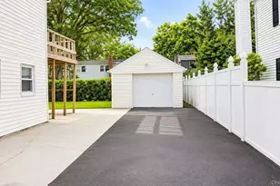 326 Curtis Ave, Carle Place, NY 11514 - Photo 9