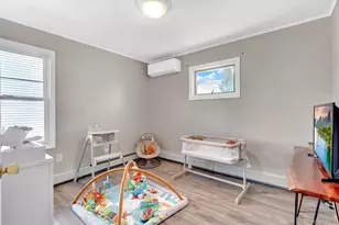 12 Carlton Dr, Massapequa, NY 11758 - Photo 11