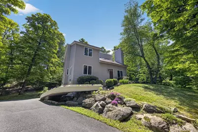 305 Oak Lane, Newburgh, NY 12550 - Photo 1