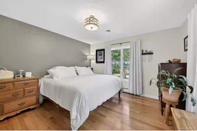 305 Oak Lane, Newburgh, NY 12550 - Photo 21