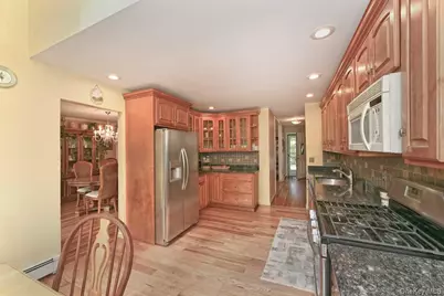 1994 Van Nostrand Avenue, Merrick, NY 11566 - Photo 15