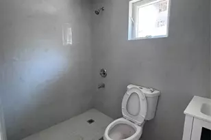 147-15 22nd Ave, Whitestone, NY 11357 - Photo 21