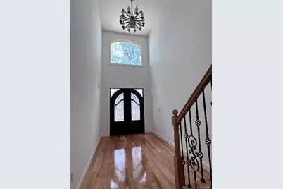 147-15 22nd Ave, Whitestone, NY 11357 - Photo 9