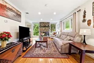 30 Oregon Dr, Huntington Station, NY 11746 - Photo 7