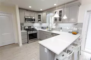 335 E Olive St, Long Beach, NY 11561 - Photo 7